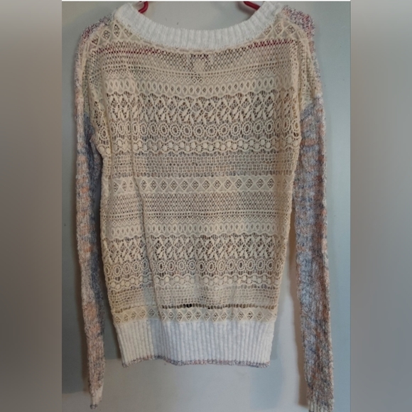 NWOT Mudd knit sweater with crochet back- oversized loose fit - Picture 4 of 8